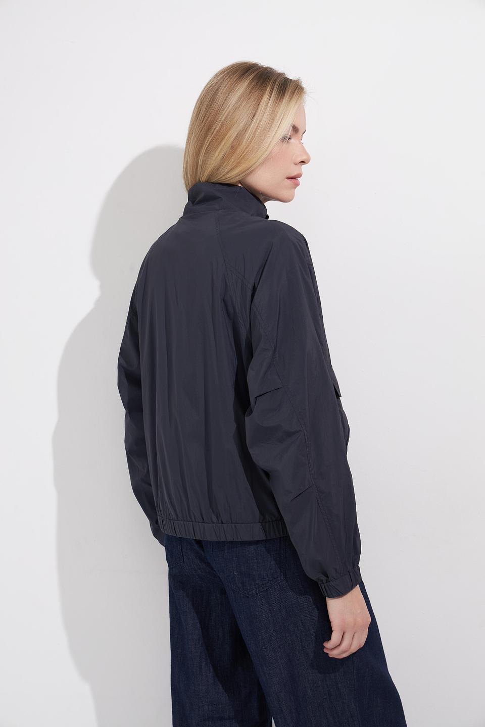 Куртка Catnoir чёрная с отделкой