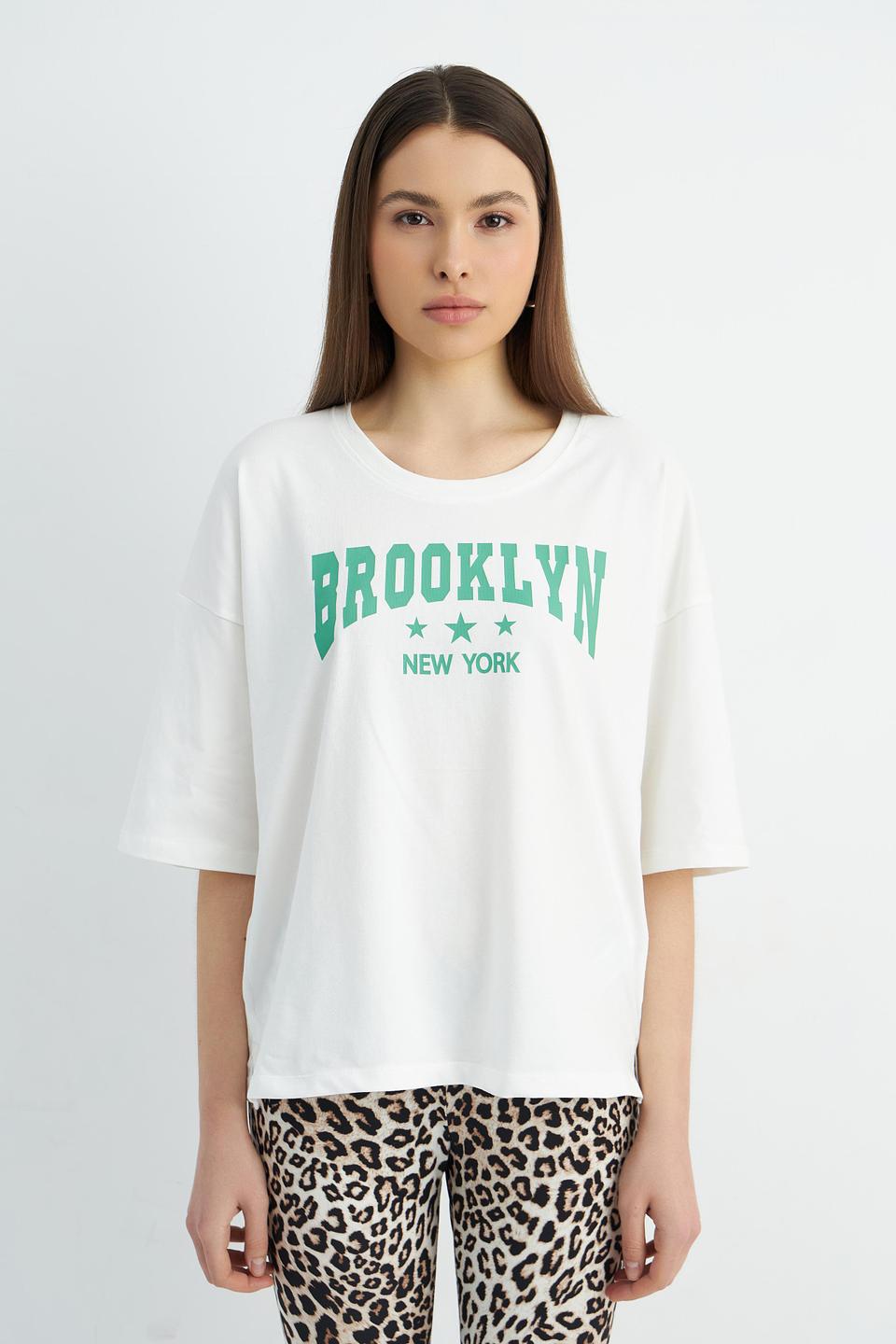 Футболка Broadway Brooklyn белый