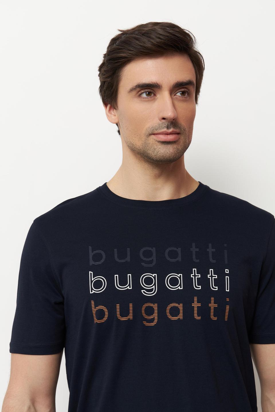 Тёмно-синяя футболка Bugatti с принтом