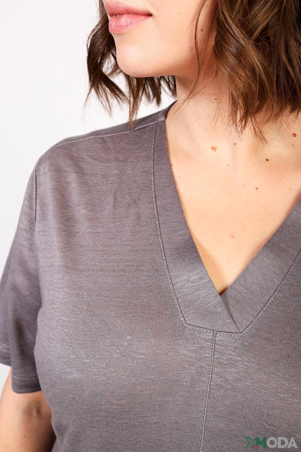 Футболка Frank Walder серая V-образный вырез