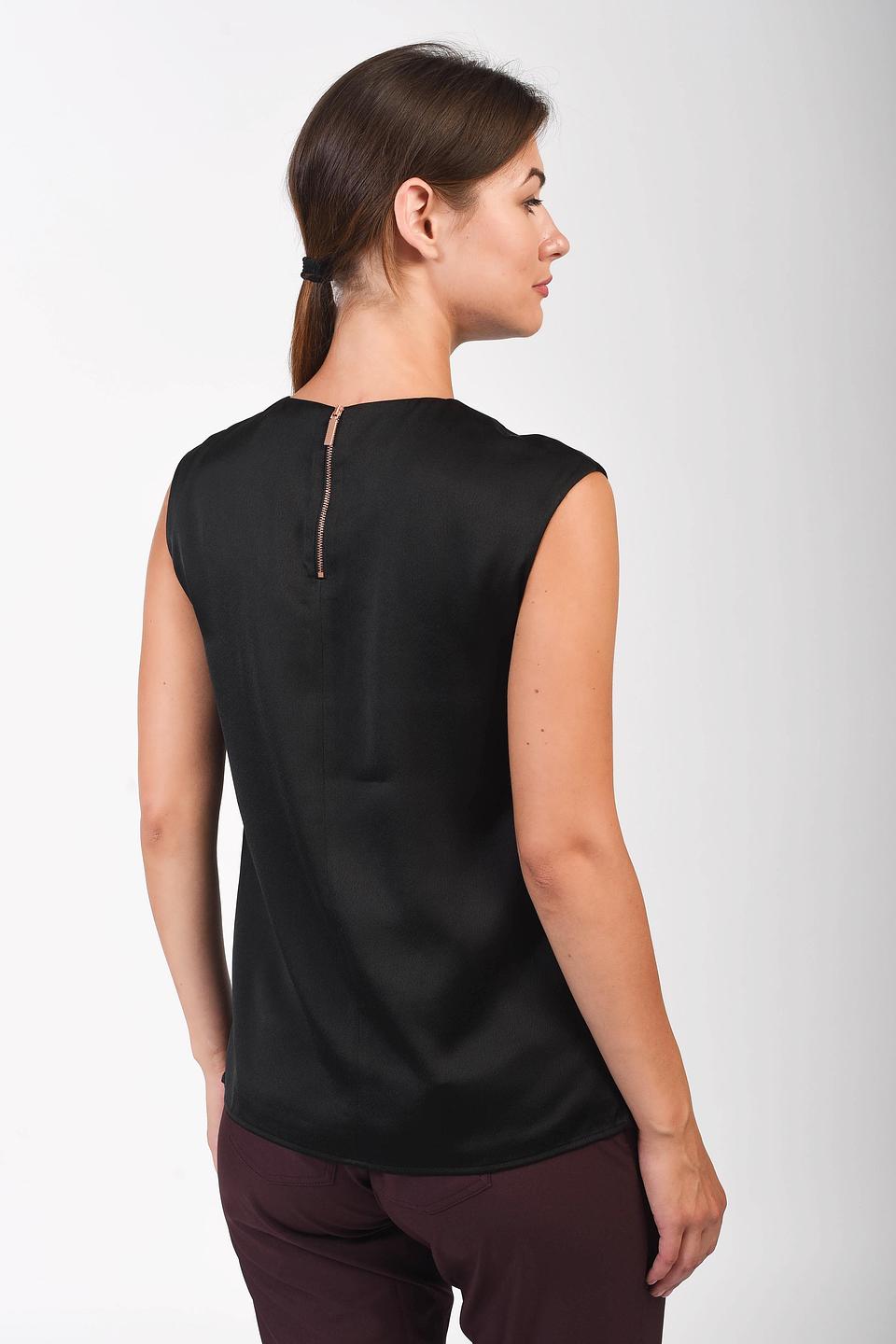 Блуза Just Valeri с жемчугом черная