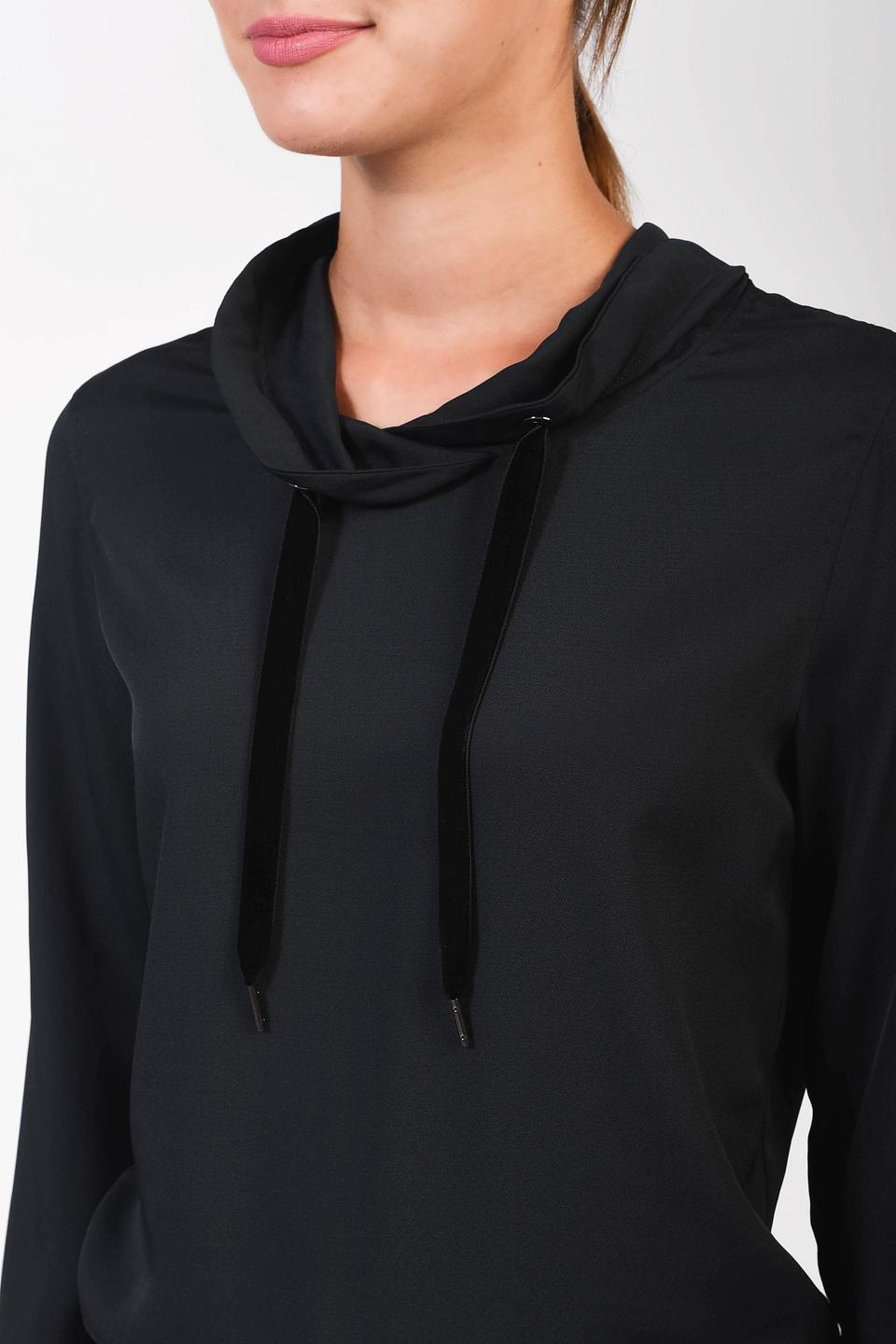 Блуза Pezzo с капюшоном чёрная