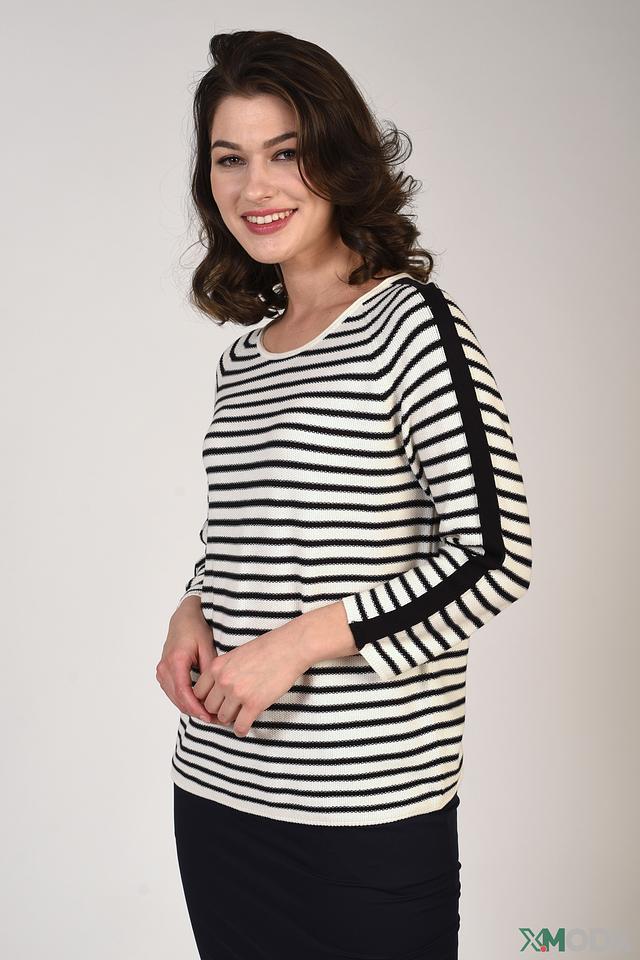 Пуловер Pezzo в полоску