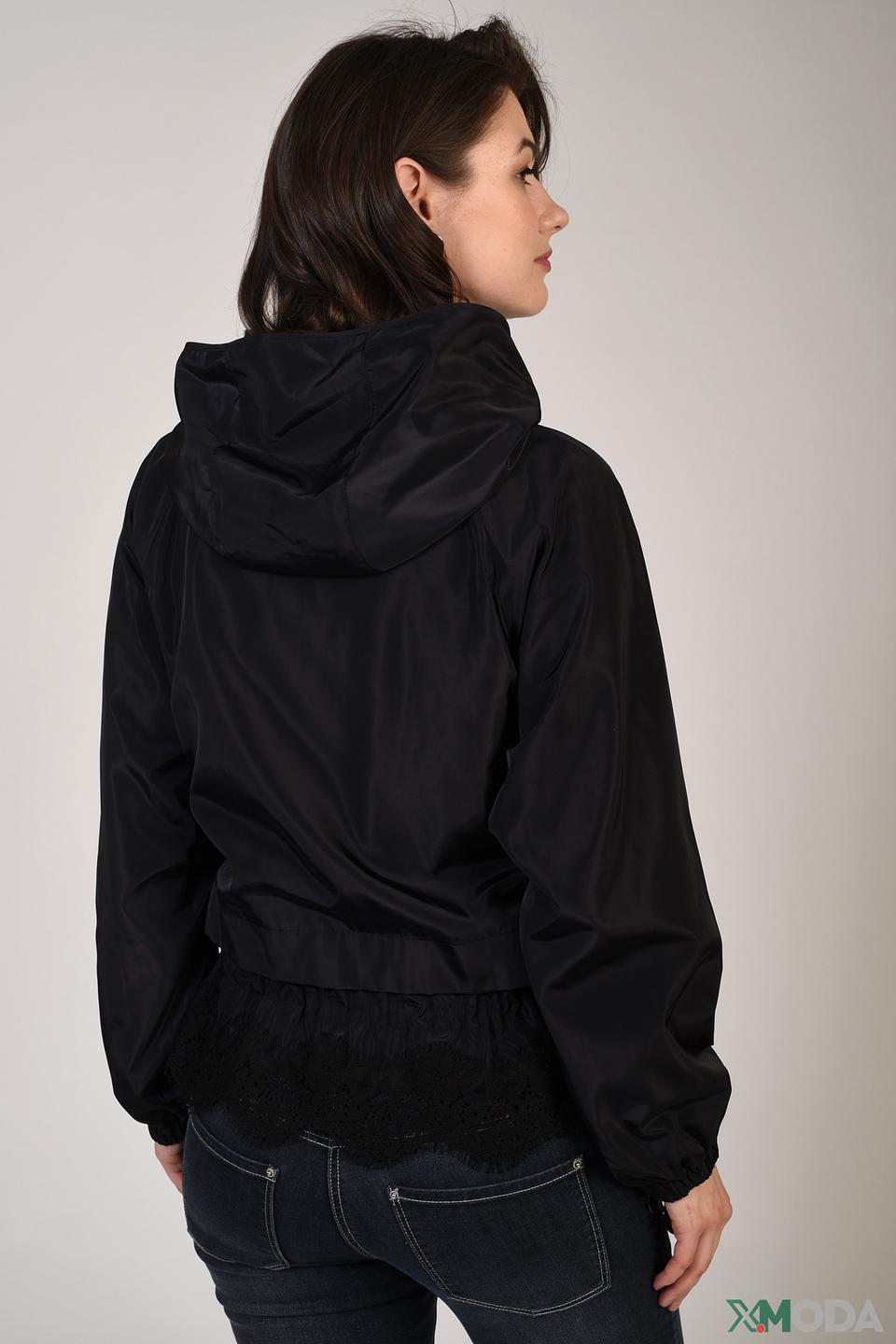 Жакет Pezzo чёрный с оборками