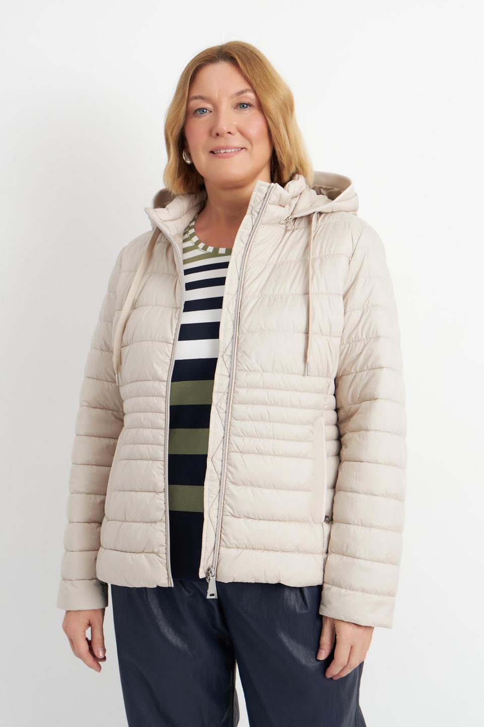 Бежевая стеганая куртка Betty Barclay outdoor с капюшоном