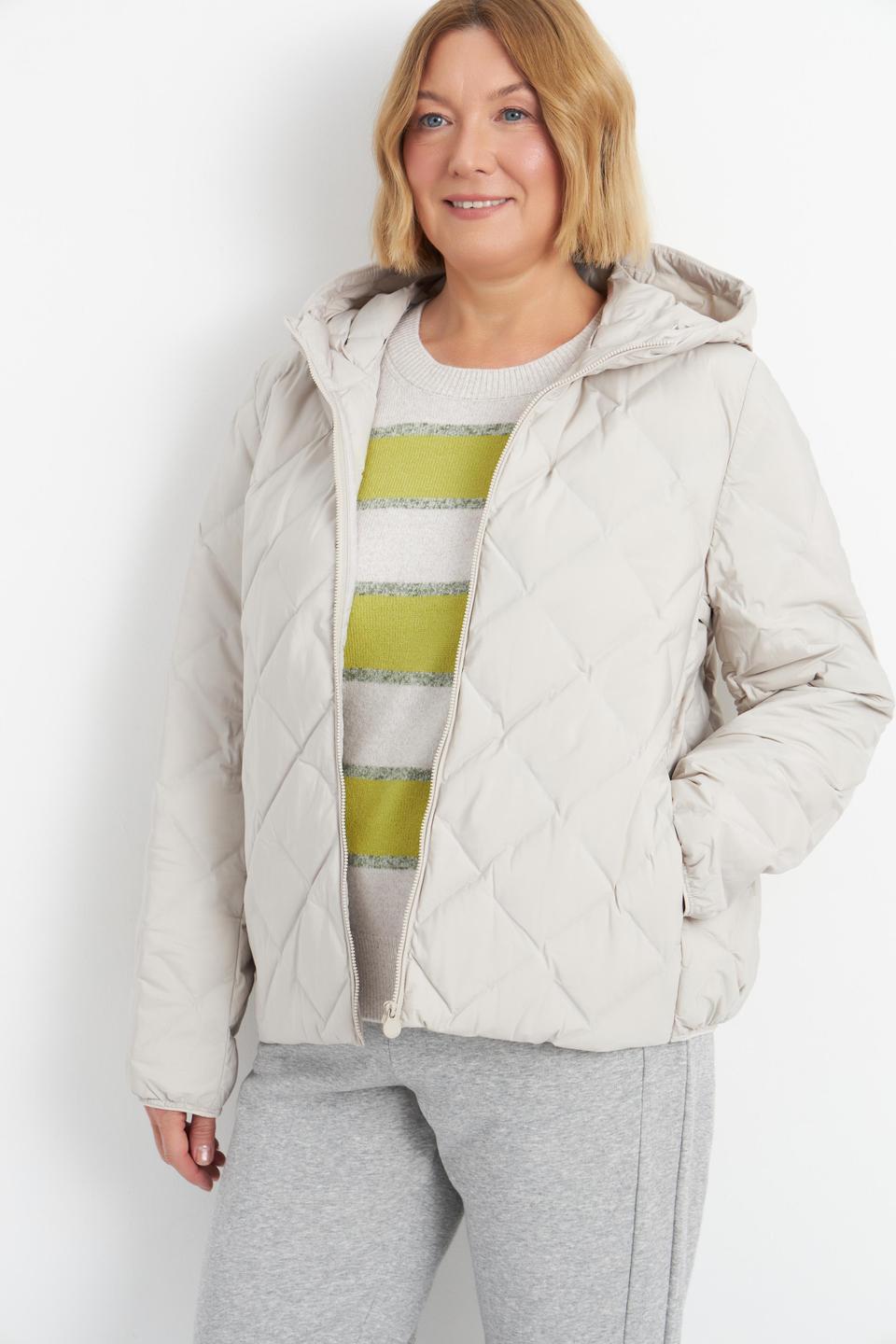Куртка Betty Barclay outdoor с ромбовидной стёжкой бежевого цвета