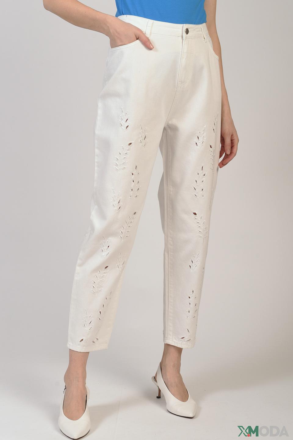 Джинсы Apart с вышивкой