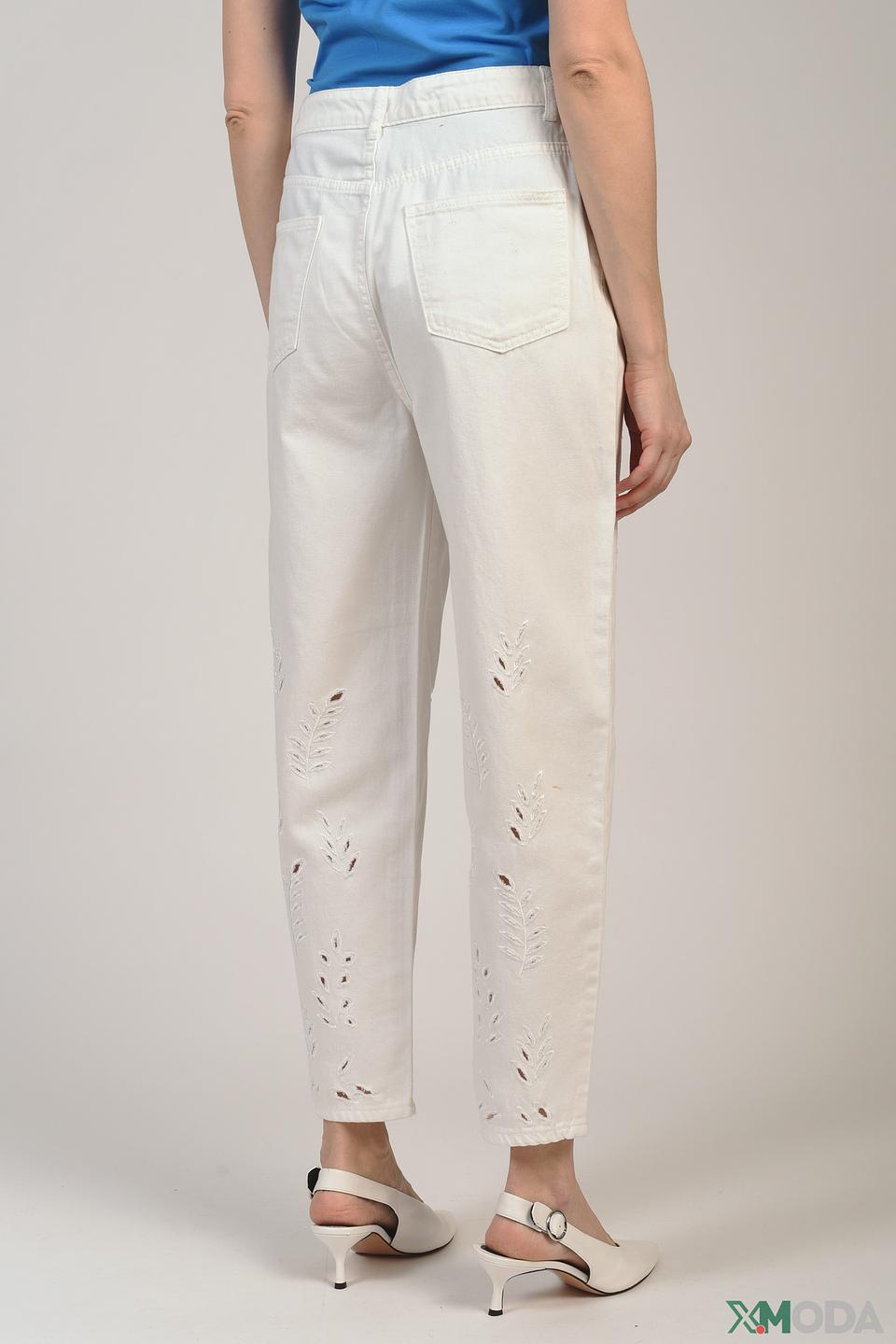 Джинсы Apart с вышивкой