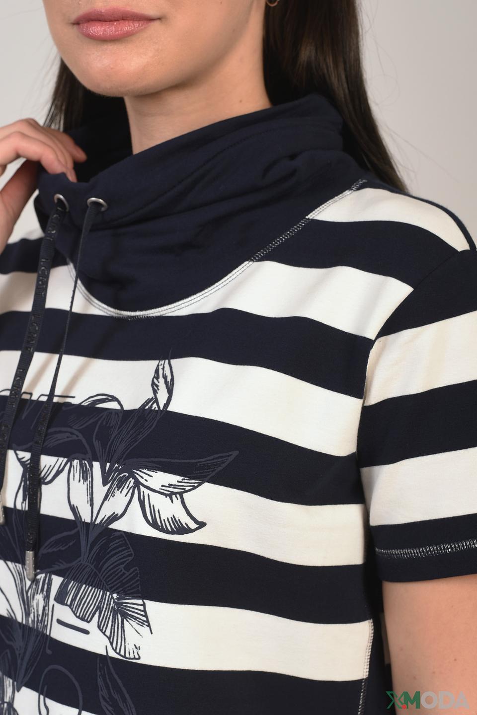 Пуловер Lecomte в полоску с цветочным принтом