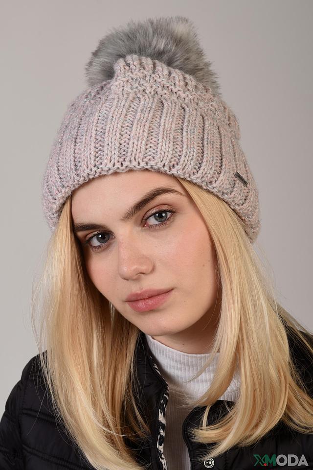 Шапка Wegener с помпоном пудрово-розовая