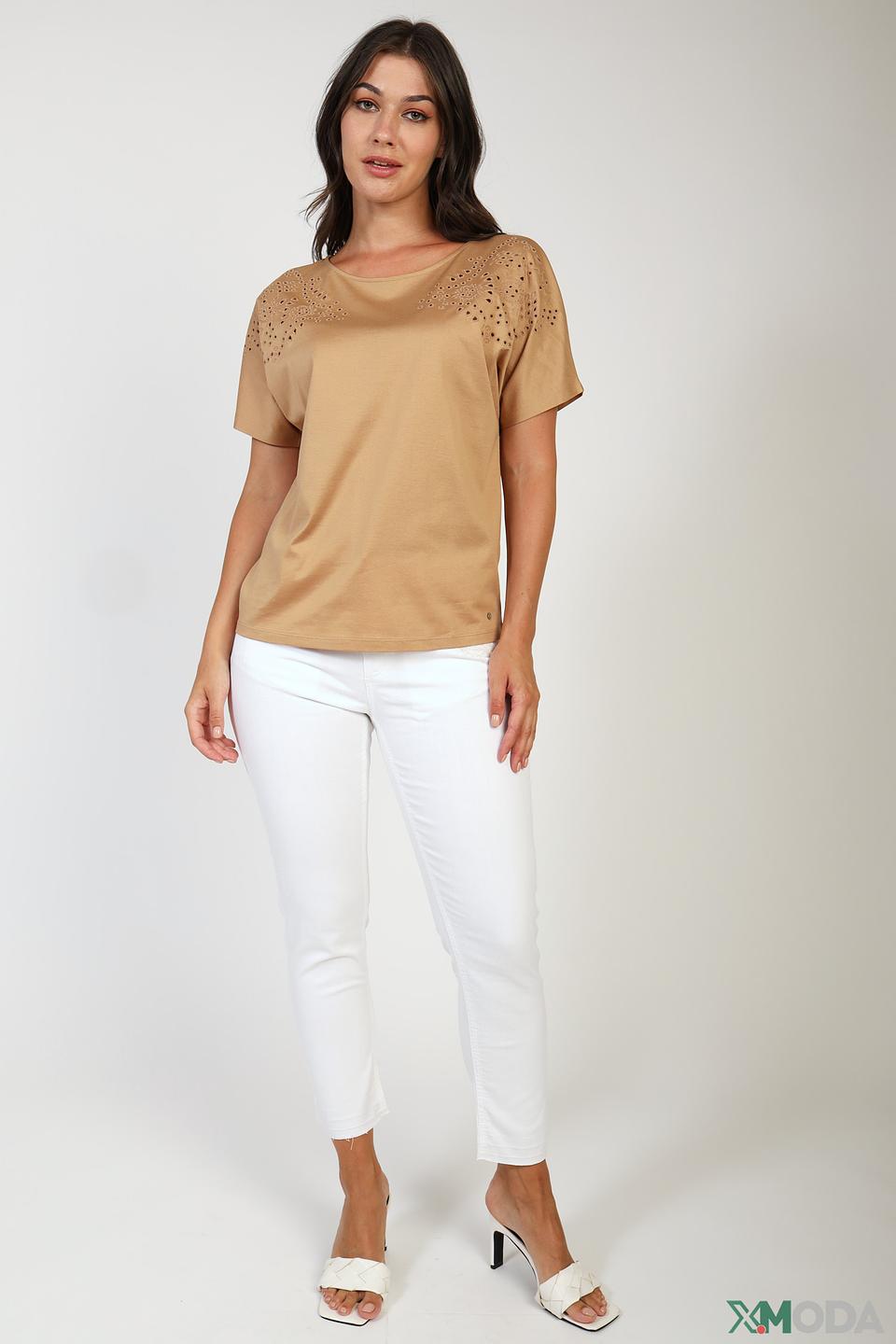 Джинсы Lecomte с вышивкой белые