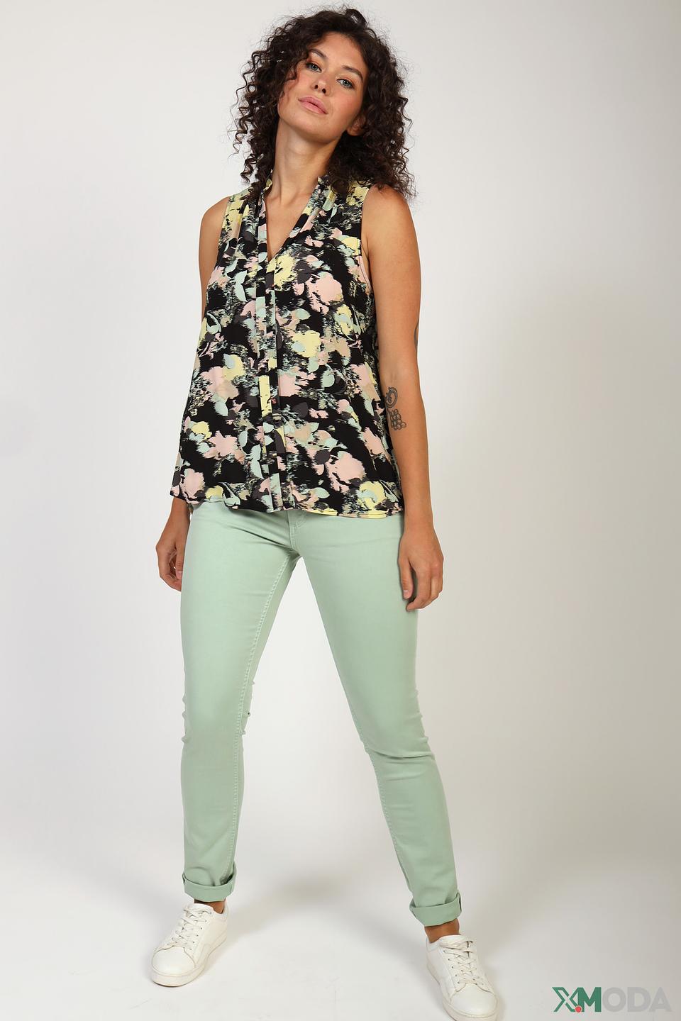 Топ QS girl с цветочным принтом