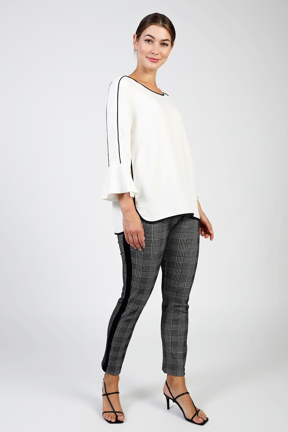 Блуза Pezzo с черной отделкой