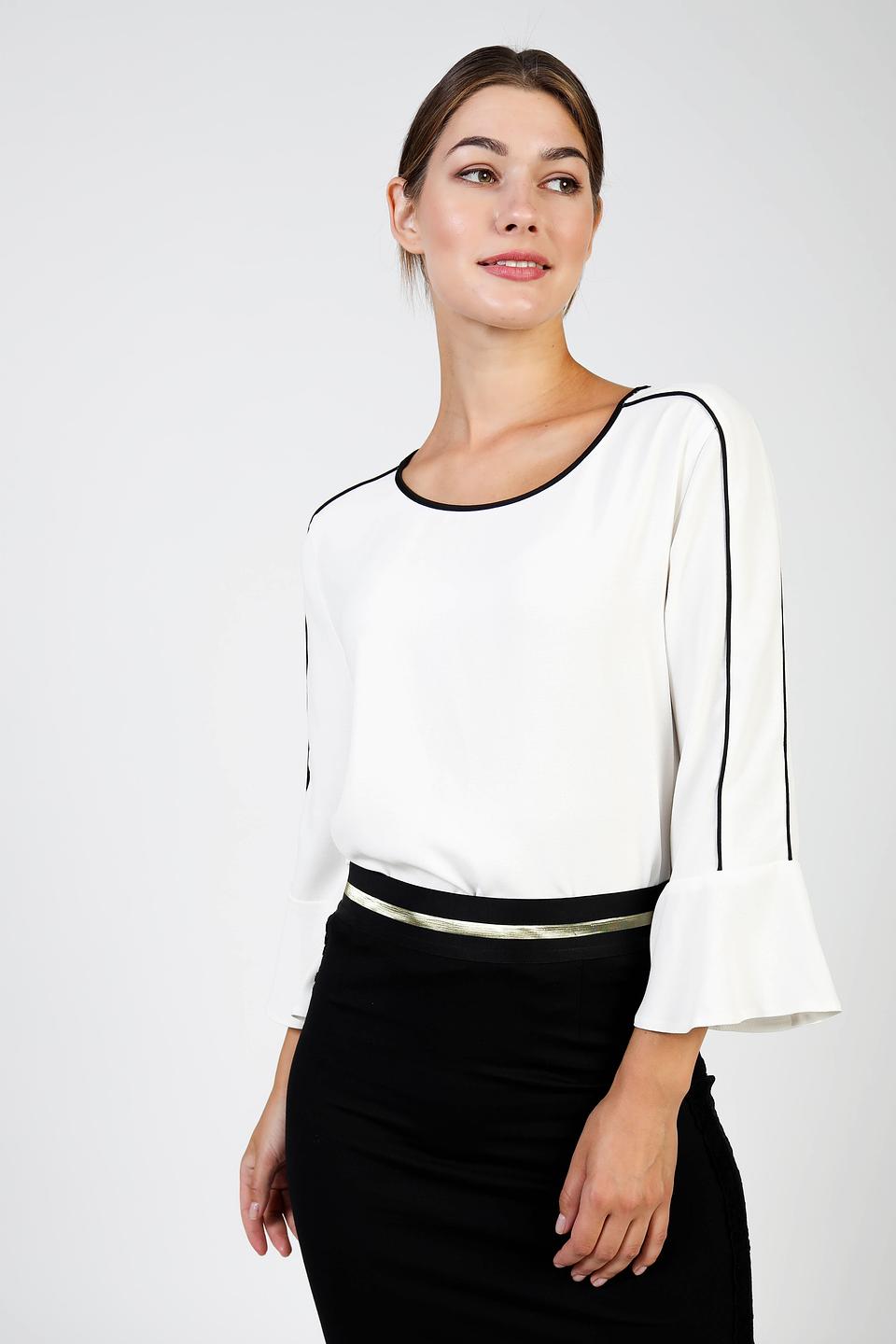 Блуза Pezzo с черной отделкой