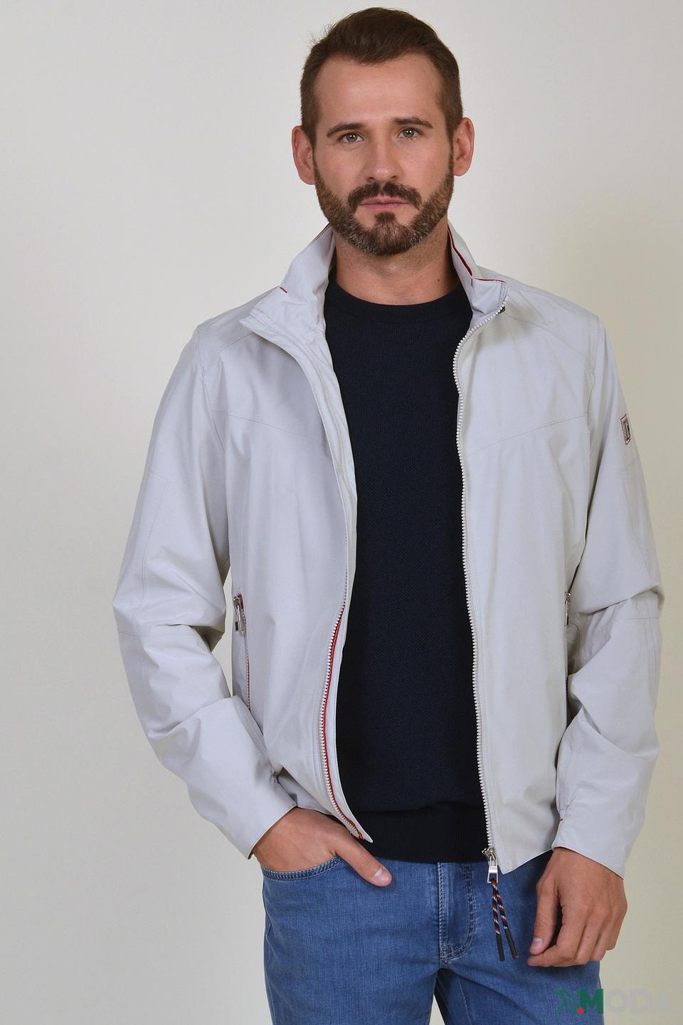 Ветровка Bugatti светло-серая