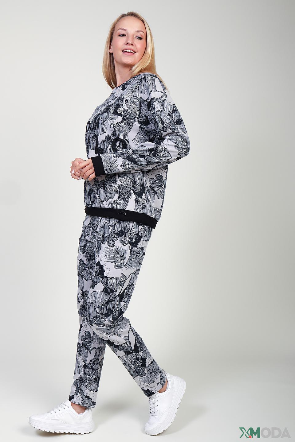 Пуловер Pezzo с цветочным принтом