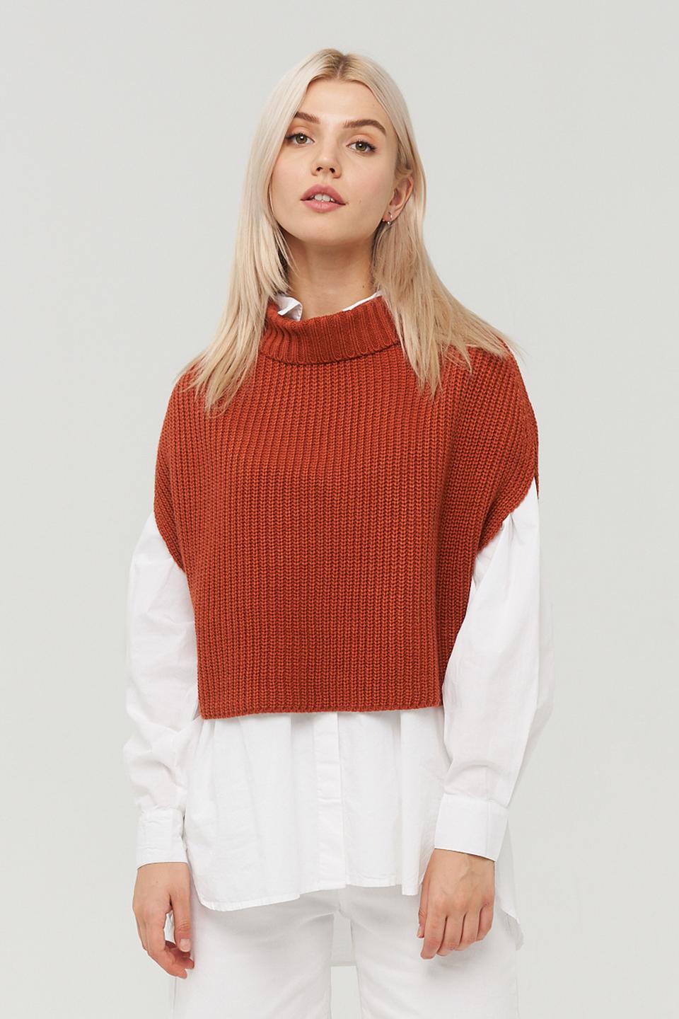 Жилет BE YOU рыжий вязаный