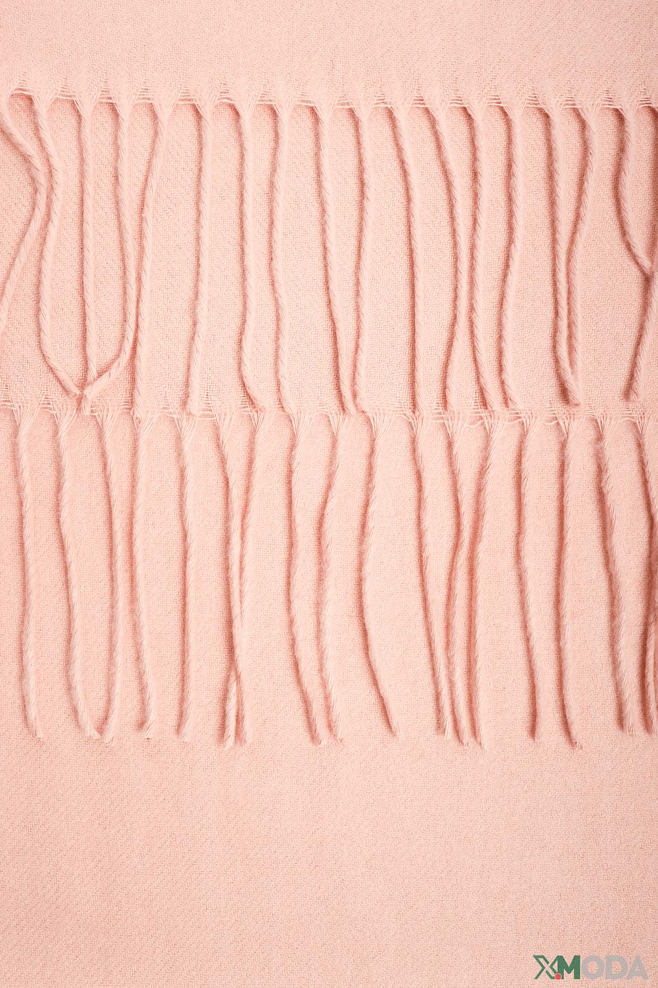 Шарф Fraas пудрово-розовый с бахромой