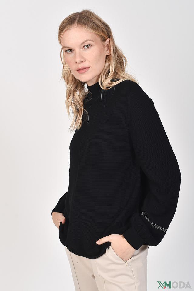 Пуловер Monari чёрный с декором