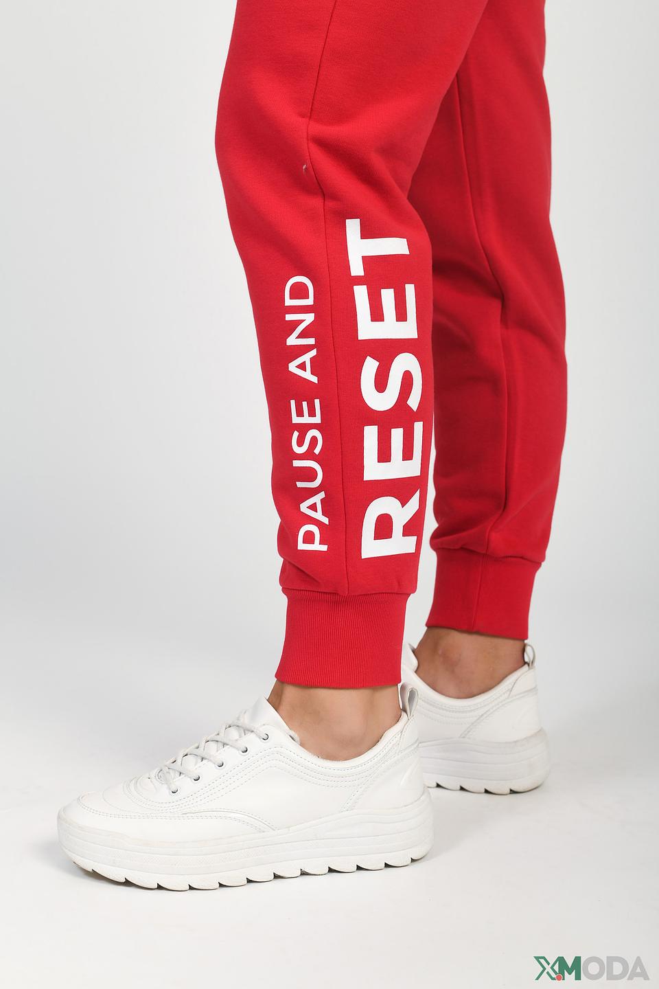 Брюки спортивные Marc Aurel красные