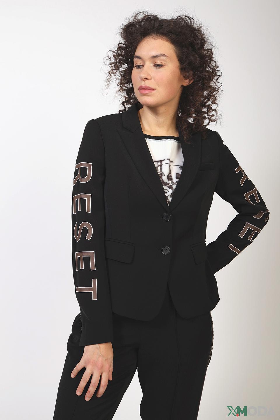 Жакет Marc Aurel с надписью