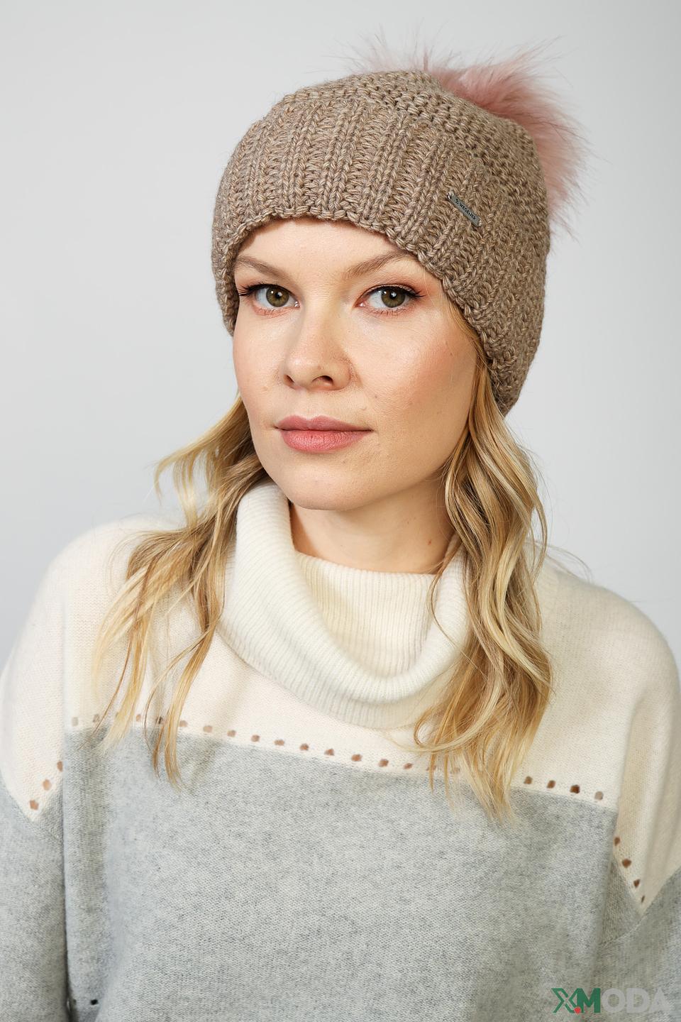 Шапка Wegener с помпоном бежевая