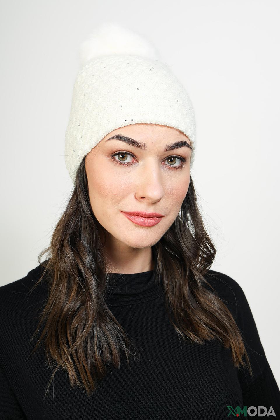 Шапка Leo & Ugo с помпоном белая