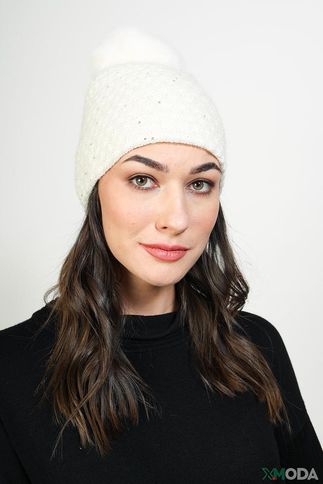 Шапка Leo & Ugo с помпоном белая