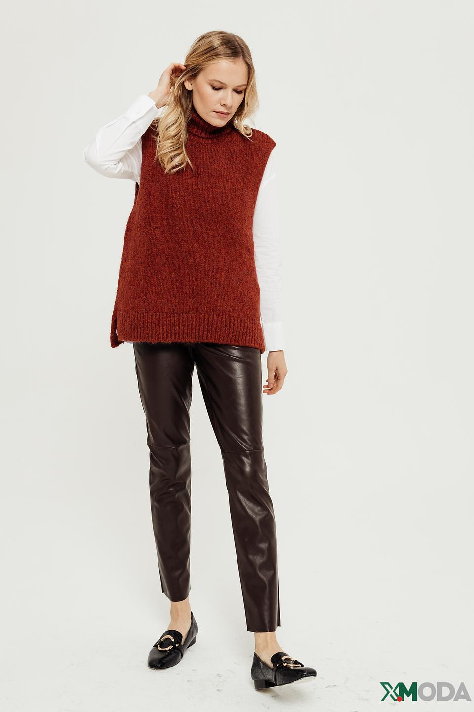 Жилет Comma рыжий вязаный