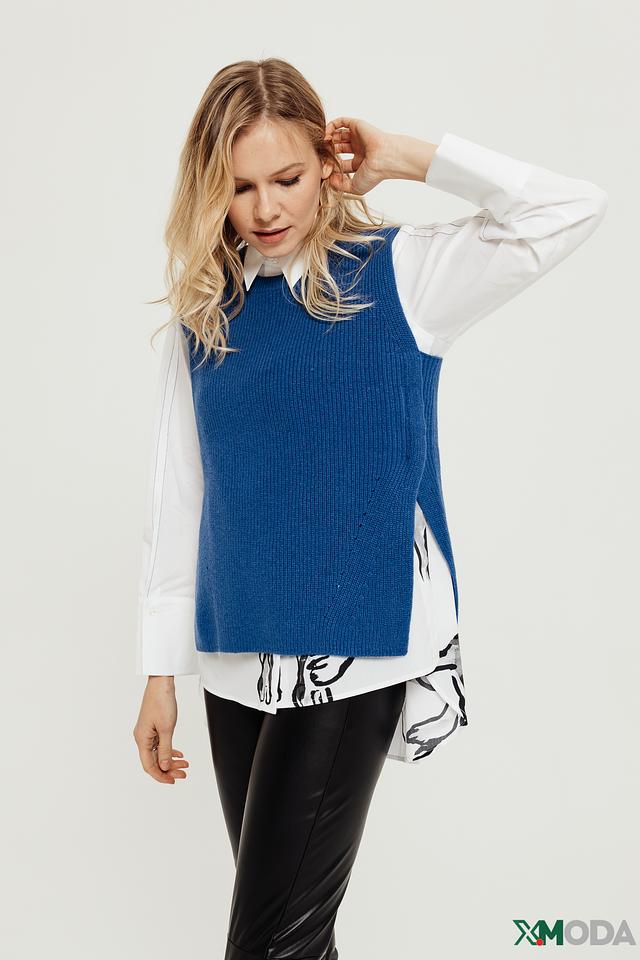 Жилет Oui вязаный синий