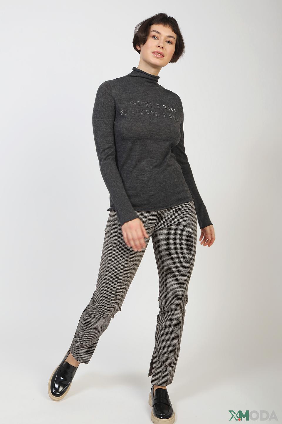 Водолазка Monari с надписью