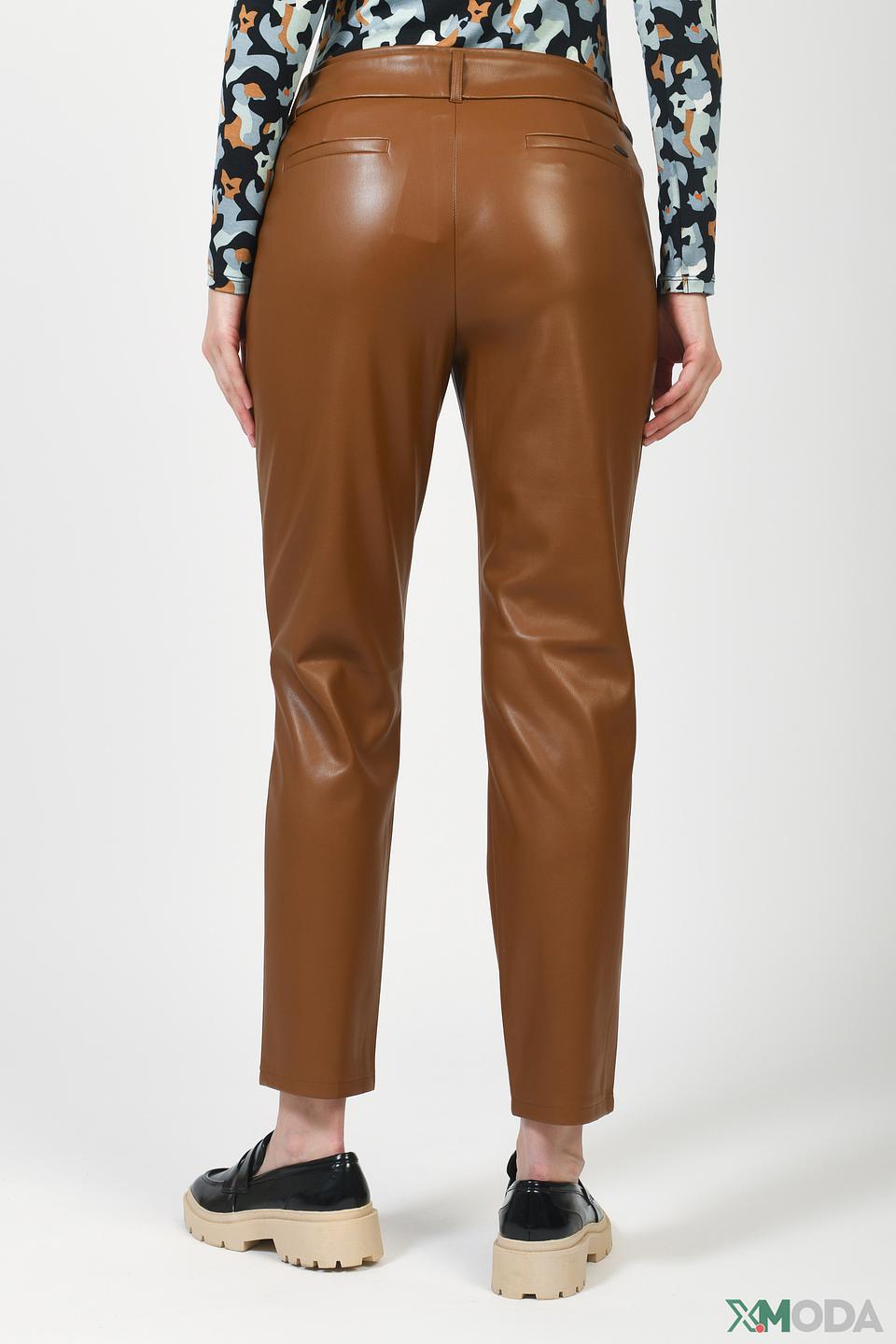 Брюки из экокожи Betty and Co коричневые