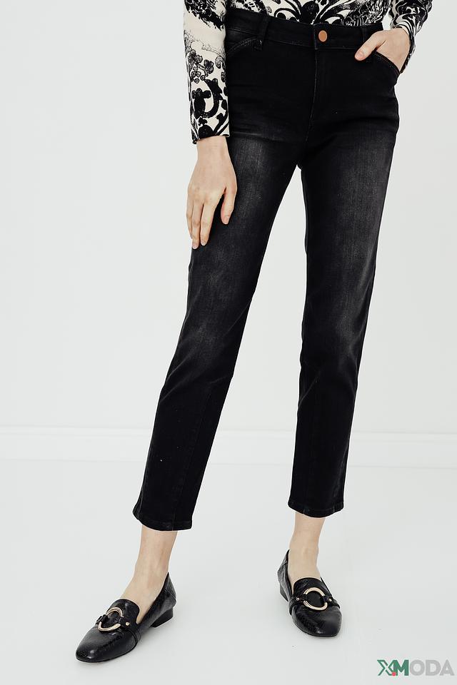 Джинсы Betty and Co черные прямые