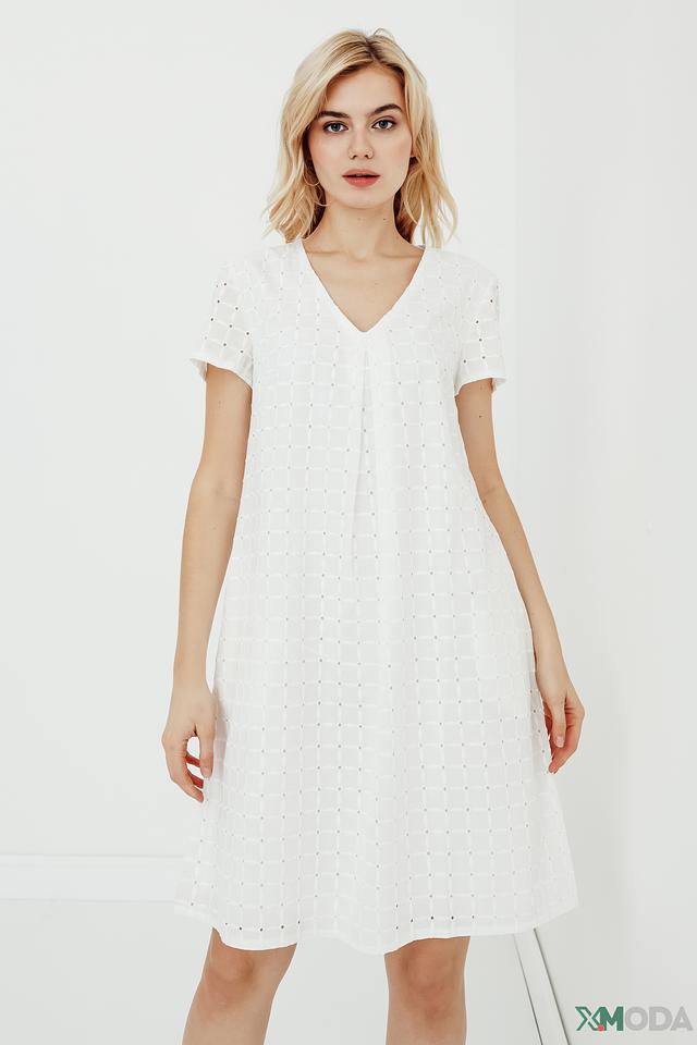 Платье Betty Barclay с вышивкой