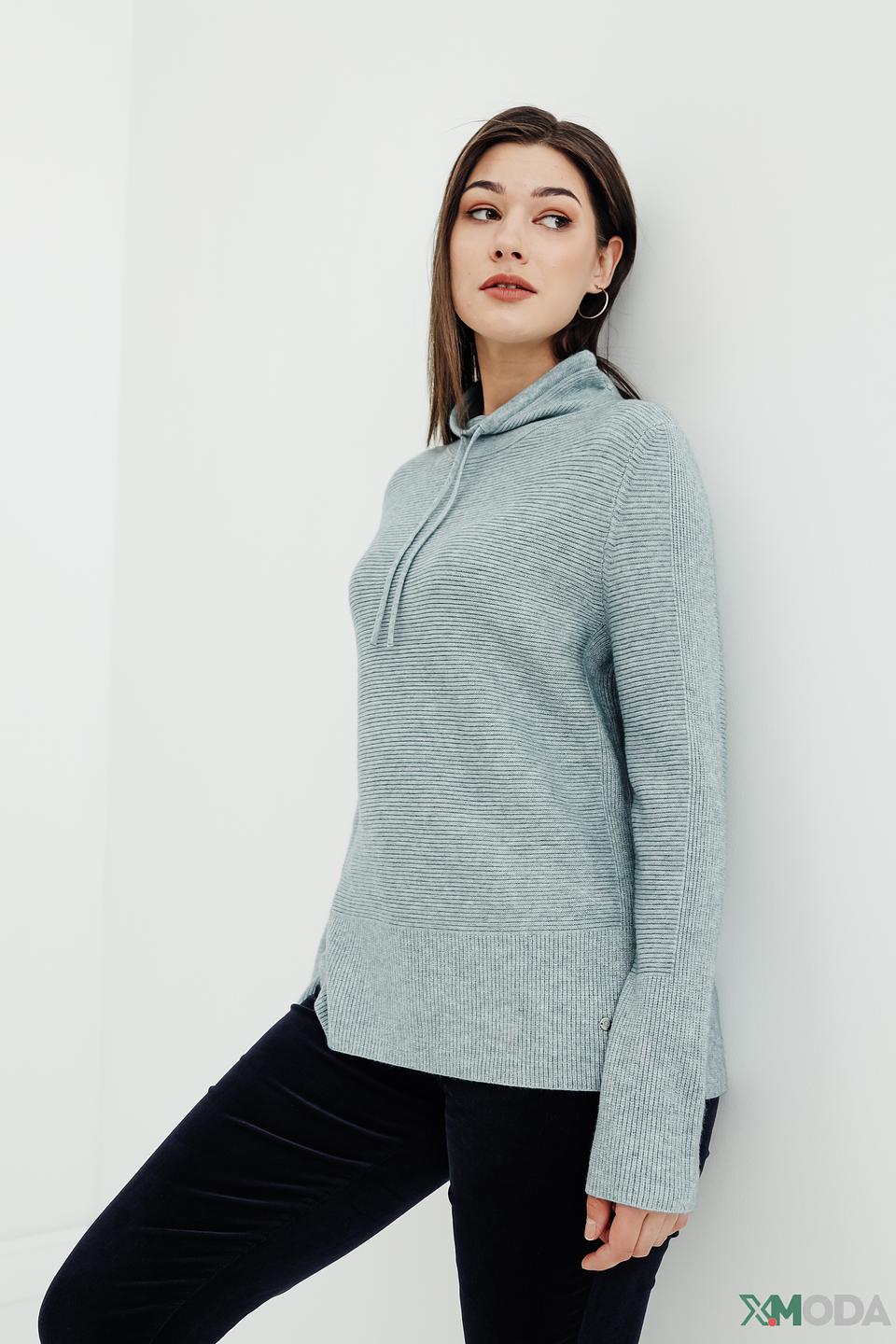 Пуловер Betty and Co с капюшоном мятный