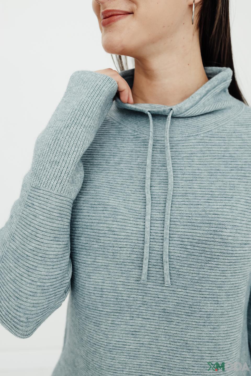 Пуловер Betty and Co с капюшоном мятный