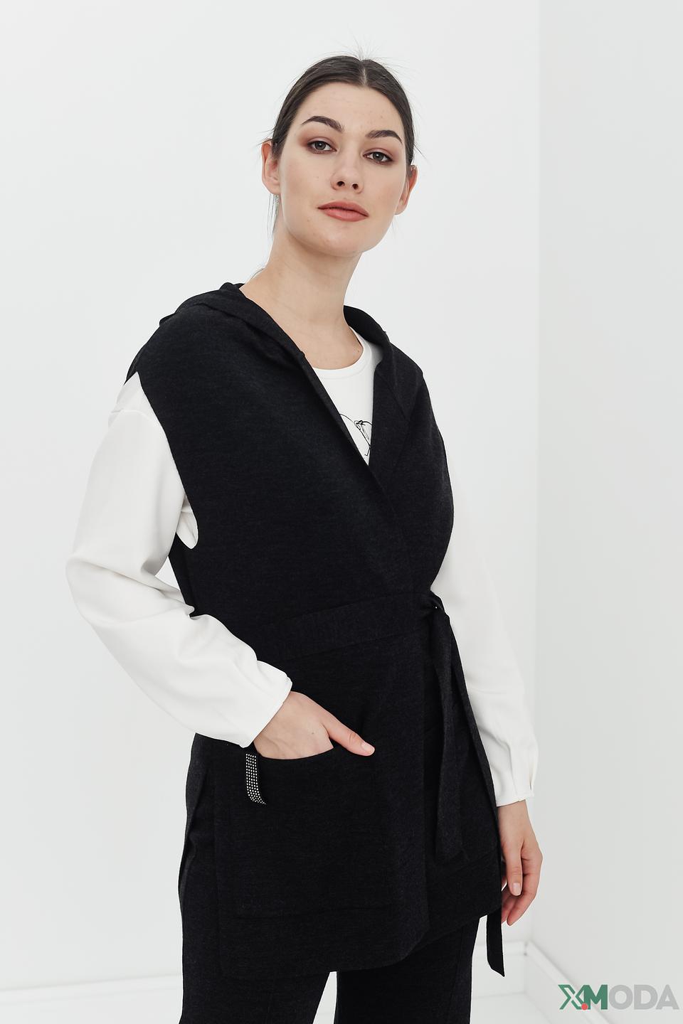 Жакет-жилет Monari чёрный с капюшоном