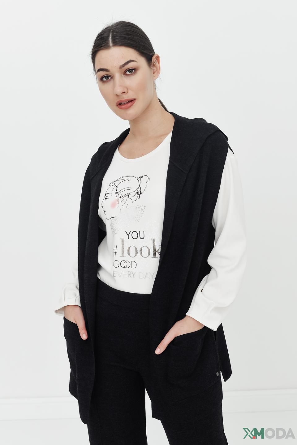 Жакет-жилет Monari чёрный с капюшоном