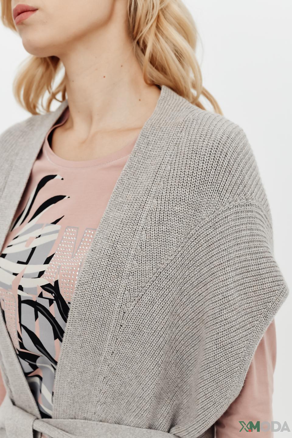 Жилет Oui вязаный с поясом серый