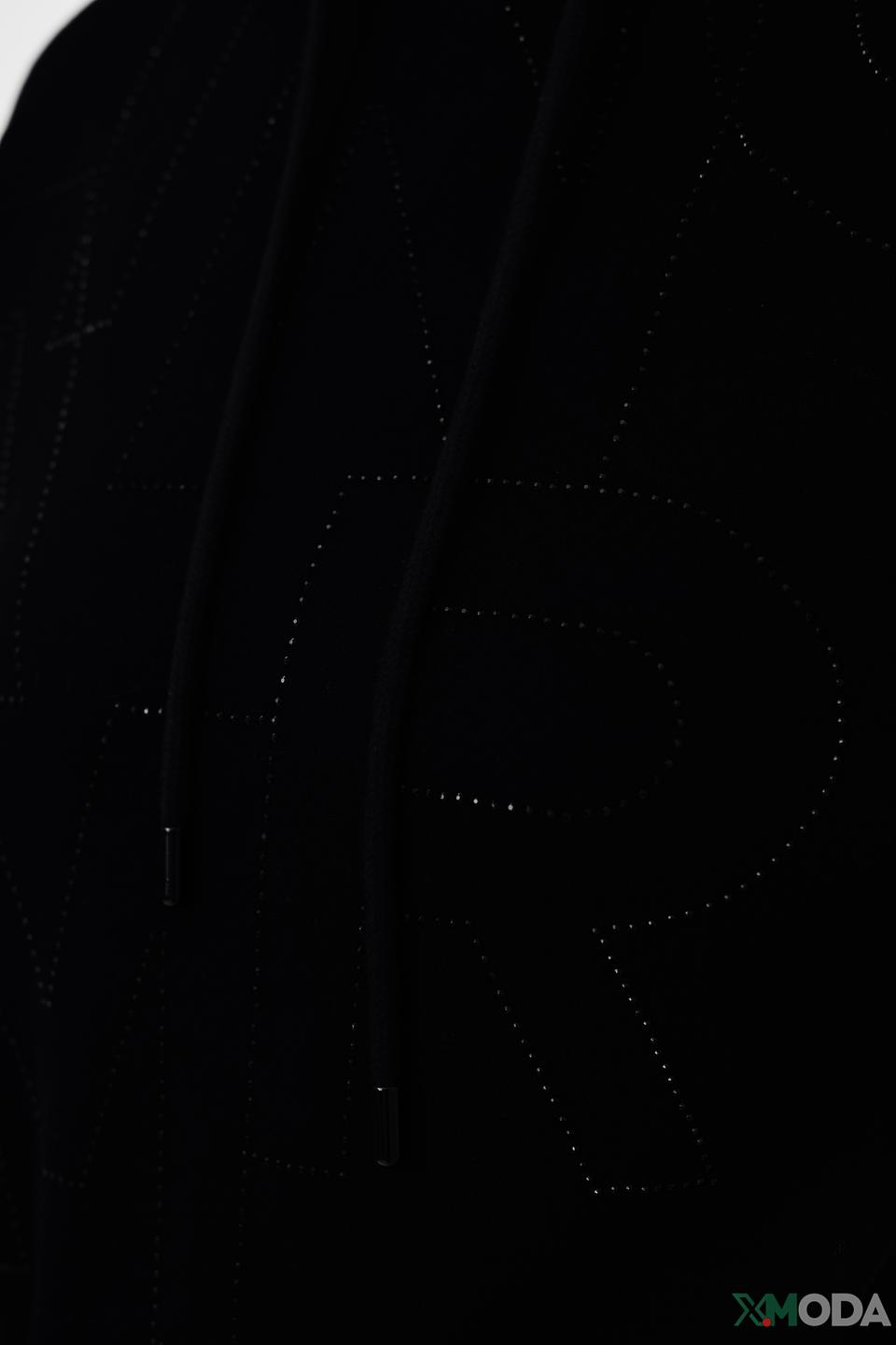 Платье Monari чёрное с капюшоном