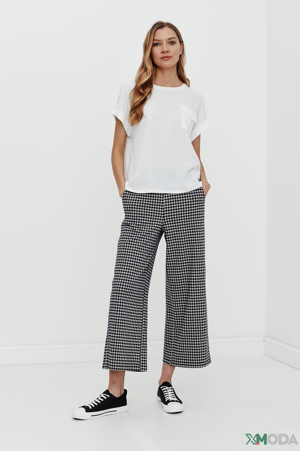 Блуза Monari с карманом белый