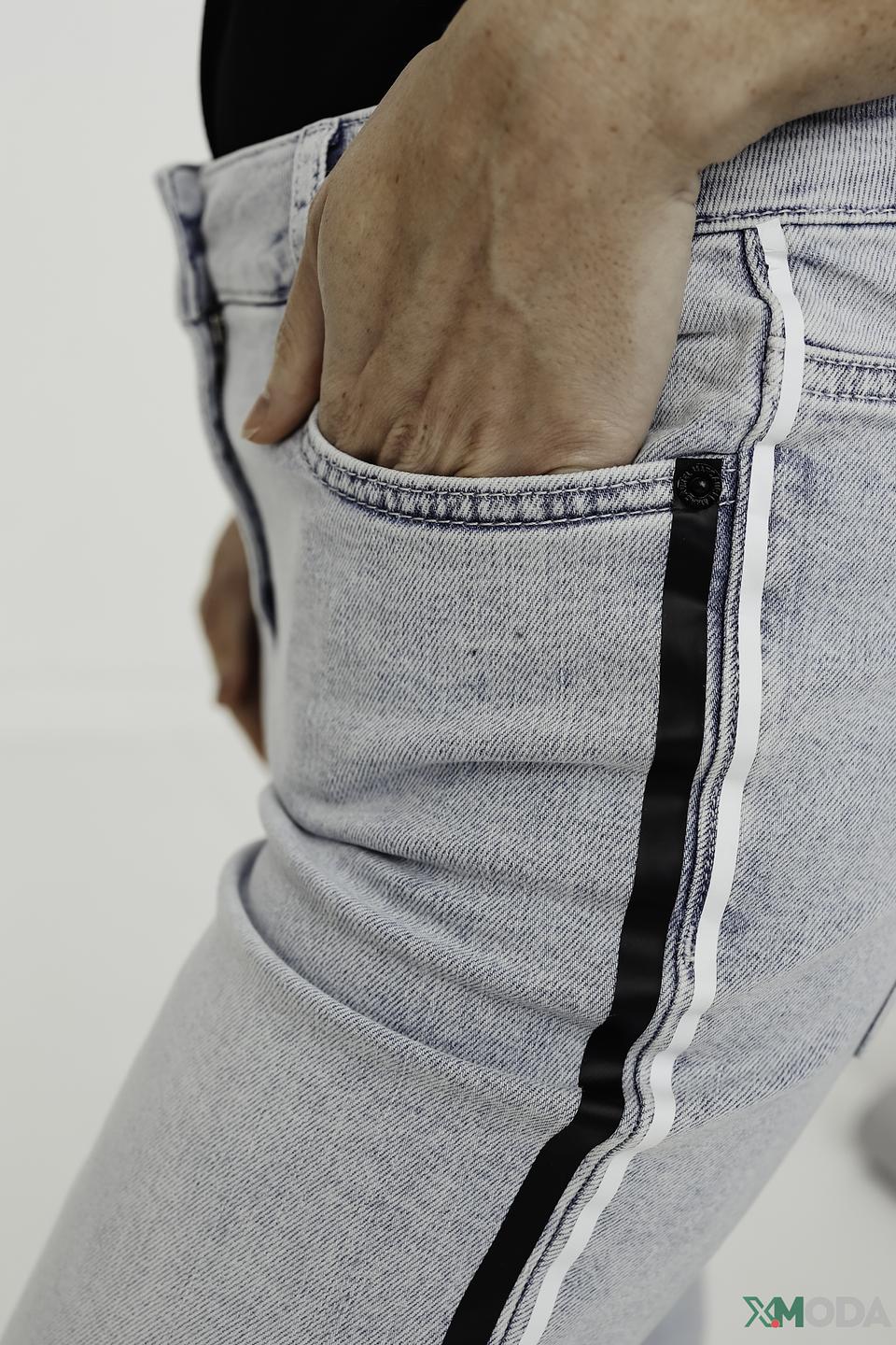 Джинсы Marc Aurel с полоской