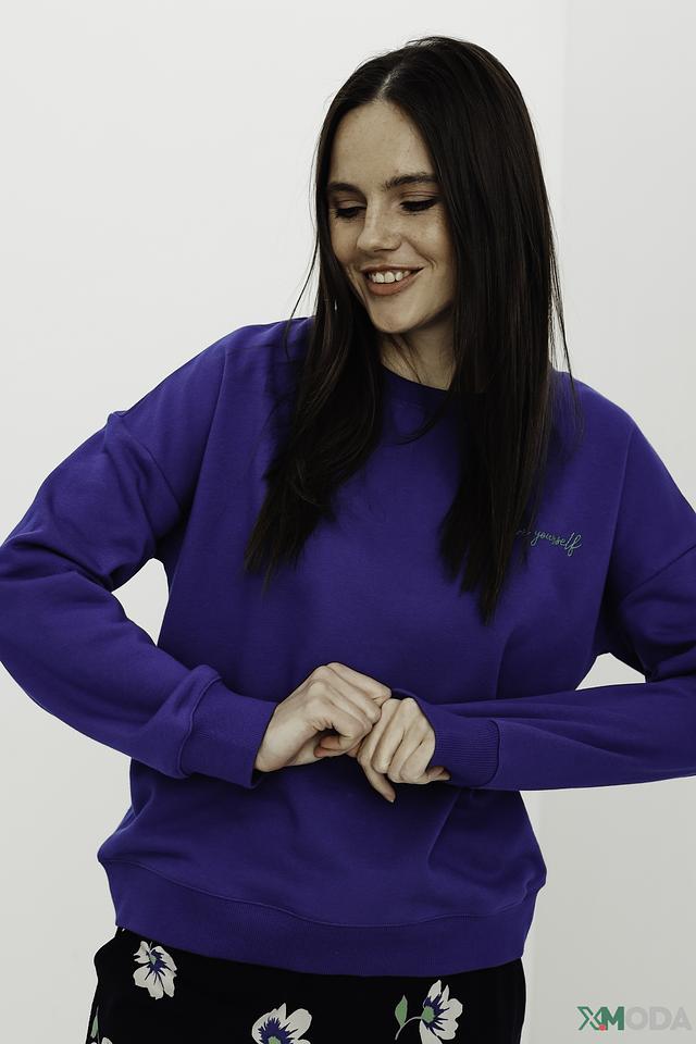 Пуловер Oui синий с вышивкой