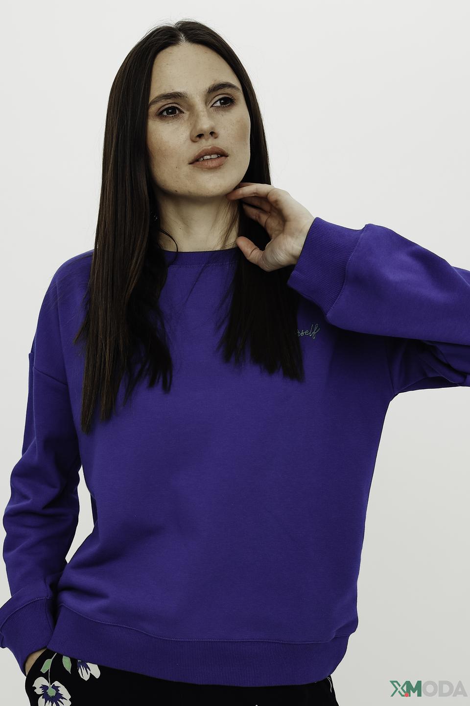 Пуловер Oui синий с вышивкой