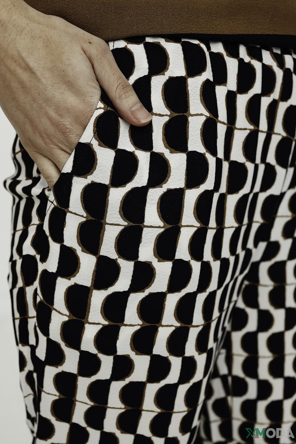 Брюки Catnoir с геометрическим принтом