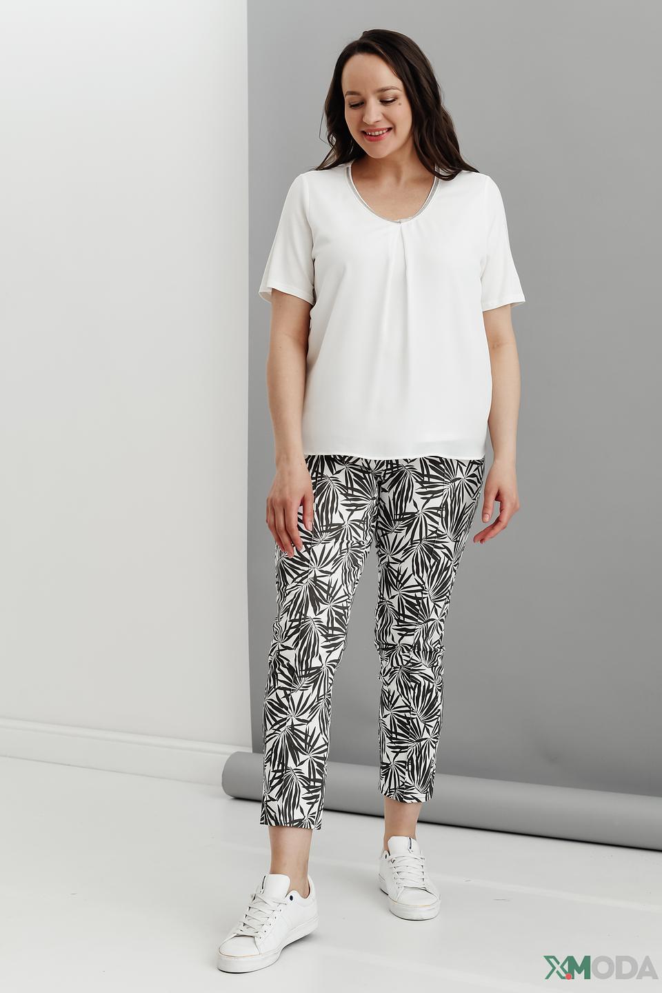 Блуза Frank Walder с V-образным вырезом