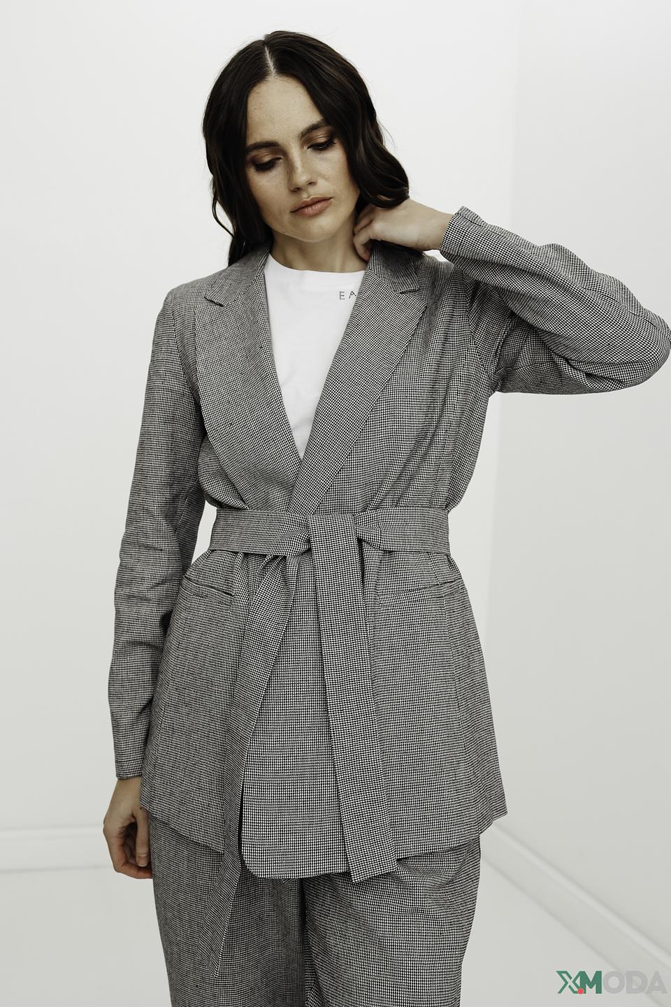 Жакет i Blues в клетку с поясом