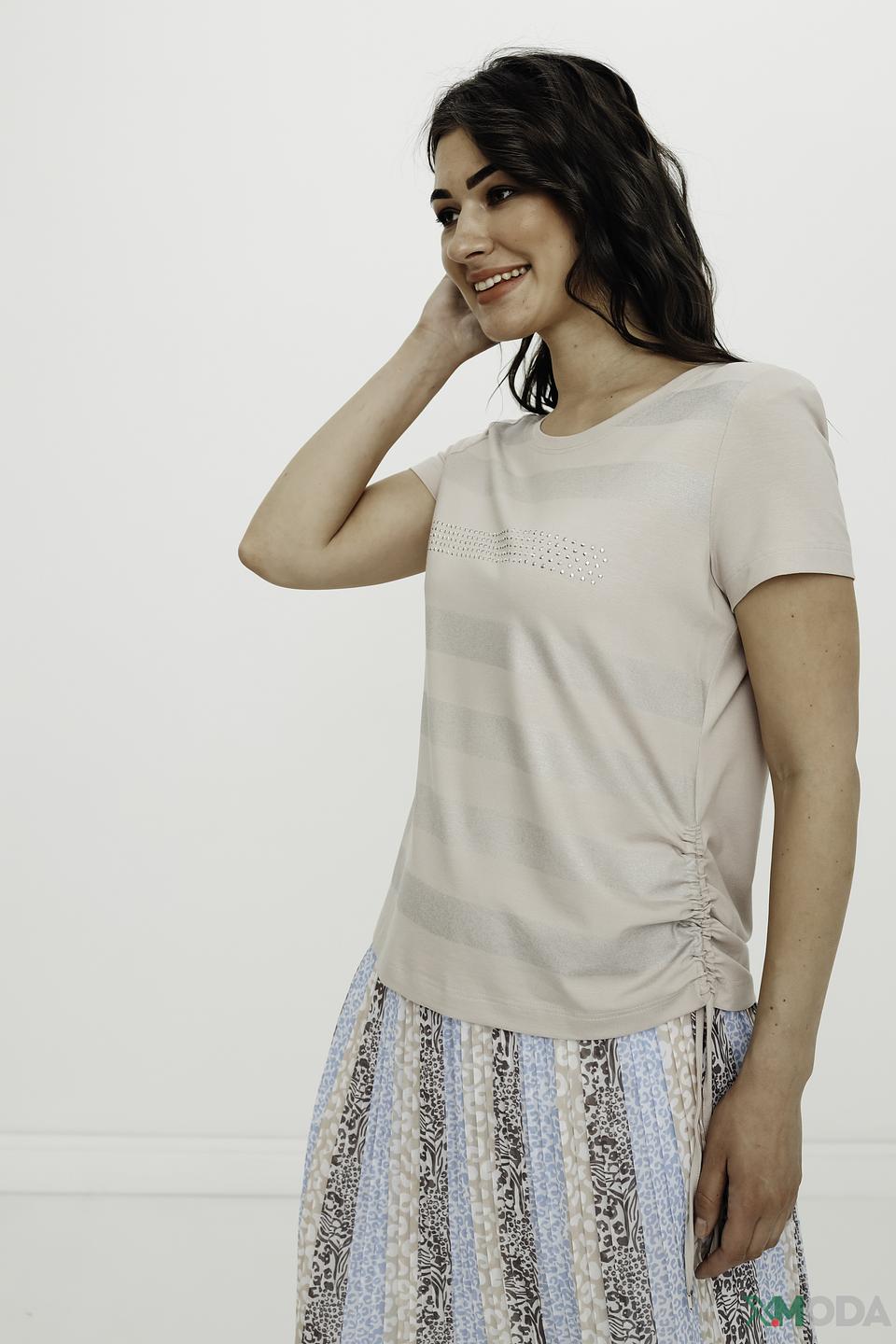 Футболка Eugen Klein с вышивкой бежевая