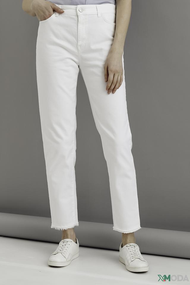 Джинсы Marc Cain белые с необработанным краем