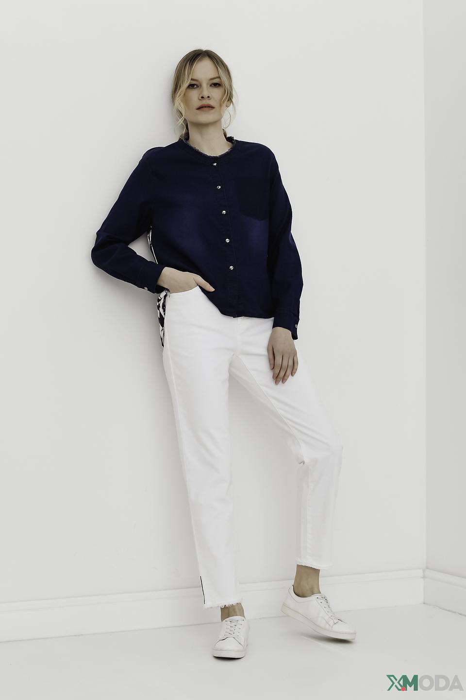 Джинсы Marc Cain белые с необработанным краем